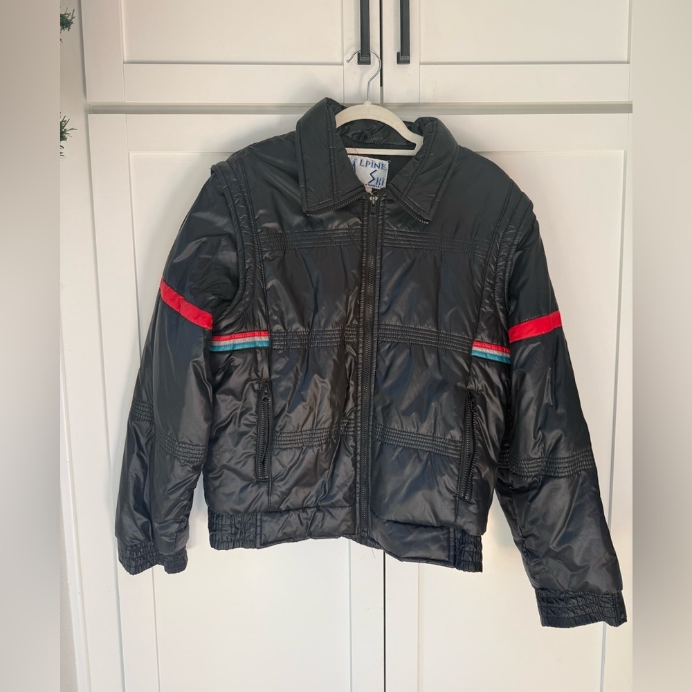 Vintage Alpine Black Puffer Jacket with Red and Green and Grey Stripes - Picture 8 of 13